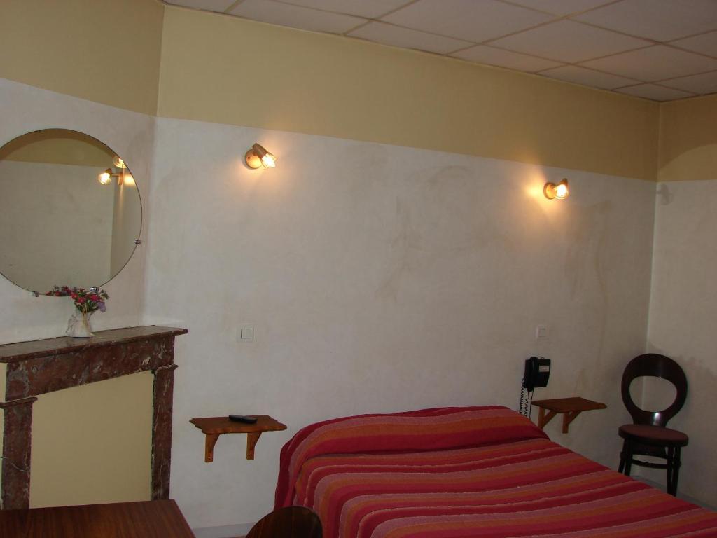 Hotel De Lyon Лімож Номер фото